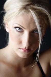 constance10-400x600
